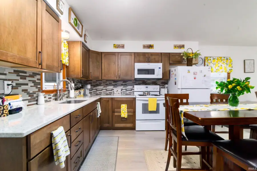 601 E Mary Street, Chandler, IN 47610 - Image #3