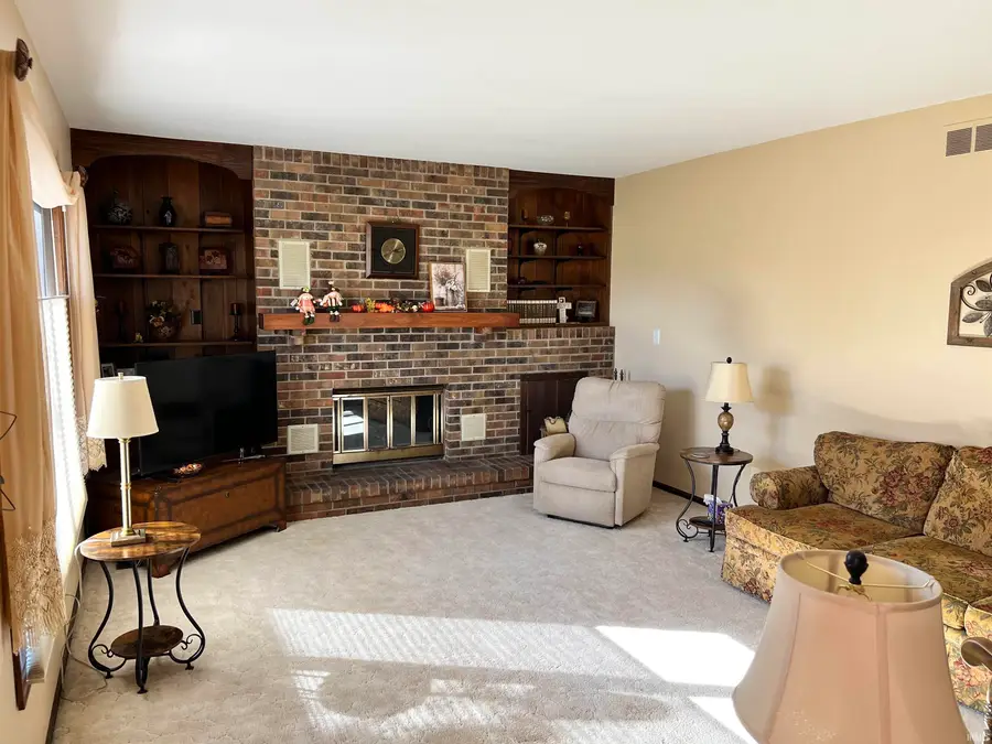 2103 W Hamilton Road, Fort Wayne, IN 46819 - Image #3