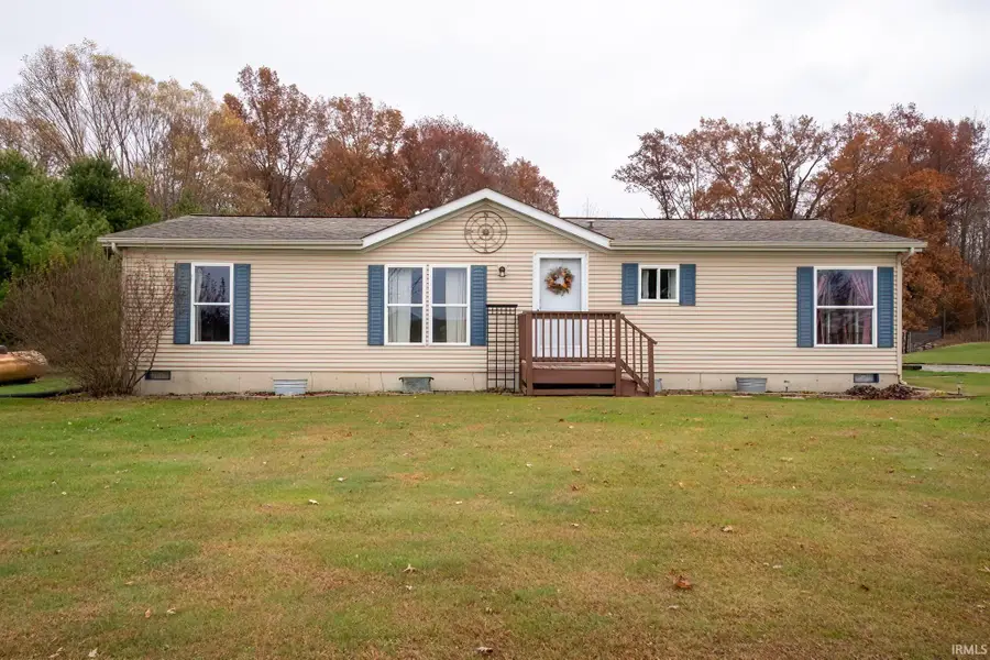 15720 Roth Road, Grabill, IN 46741 - Image #2