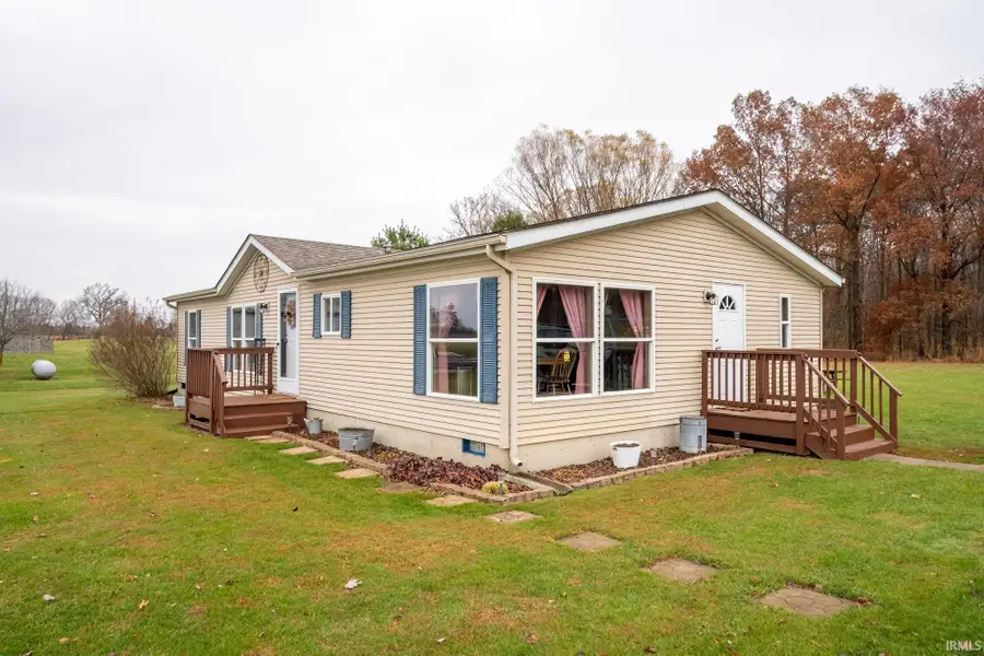 15720 Roth Road, Grabill, IN 46741 - Image #3