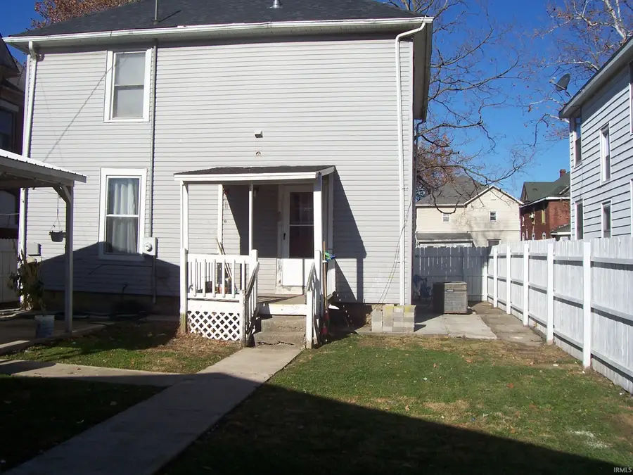 207 E Miami Avenue, Logansport, IN 46947 - Image #3