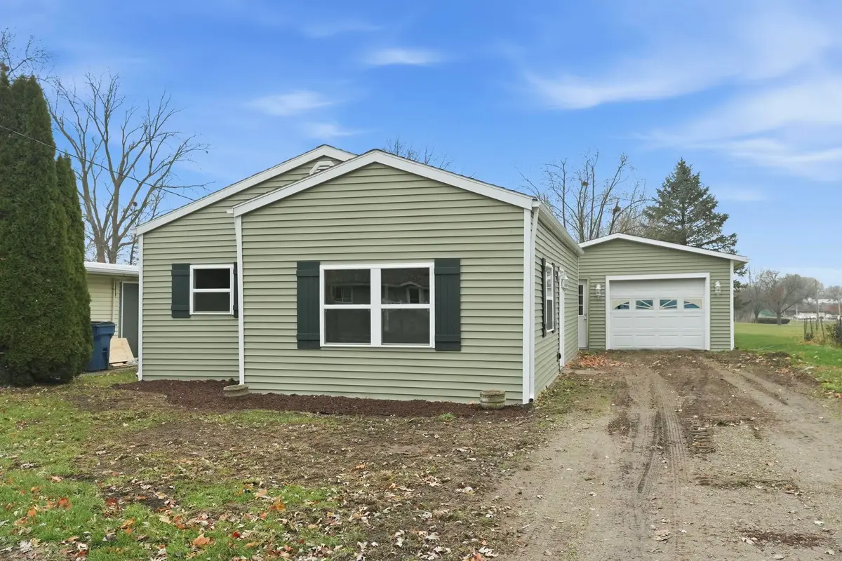 600 N Washington Street, Angola, IN 46703 - Image #1