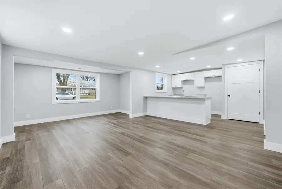 600 N Washington Street, Angola, IN 46703 - Image #2