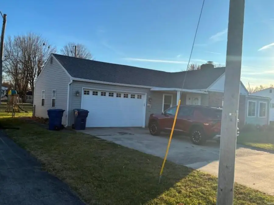 8201 W Smith Street, Yorktown, IN 47396 - Image #2