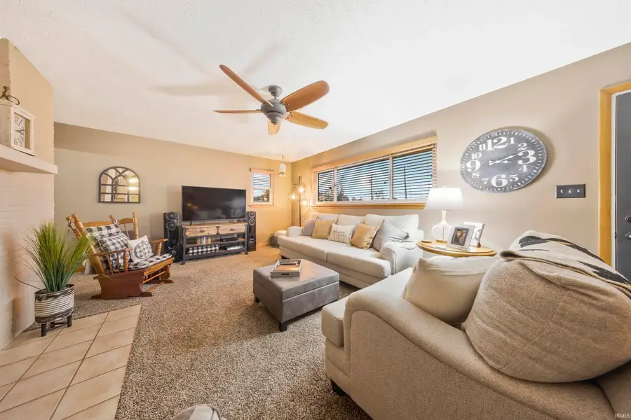 411 S West Street, Haubstadt, IN 47639 - Image #2