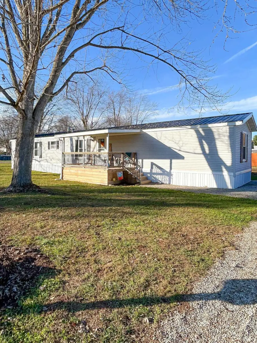 374 Worthington Street, Worthington, IN 47471 - Image #3