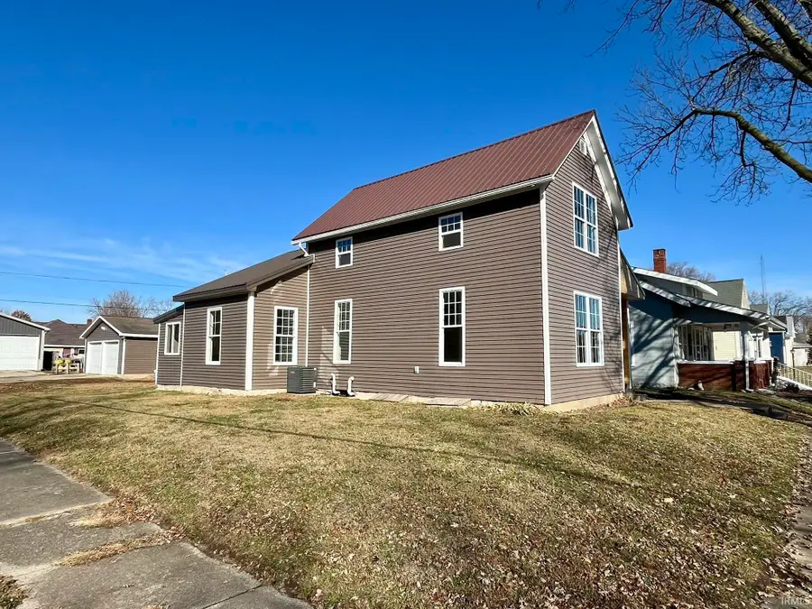 484 W 5th Street, Peru, IN 46970 - Image #2