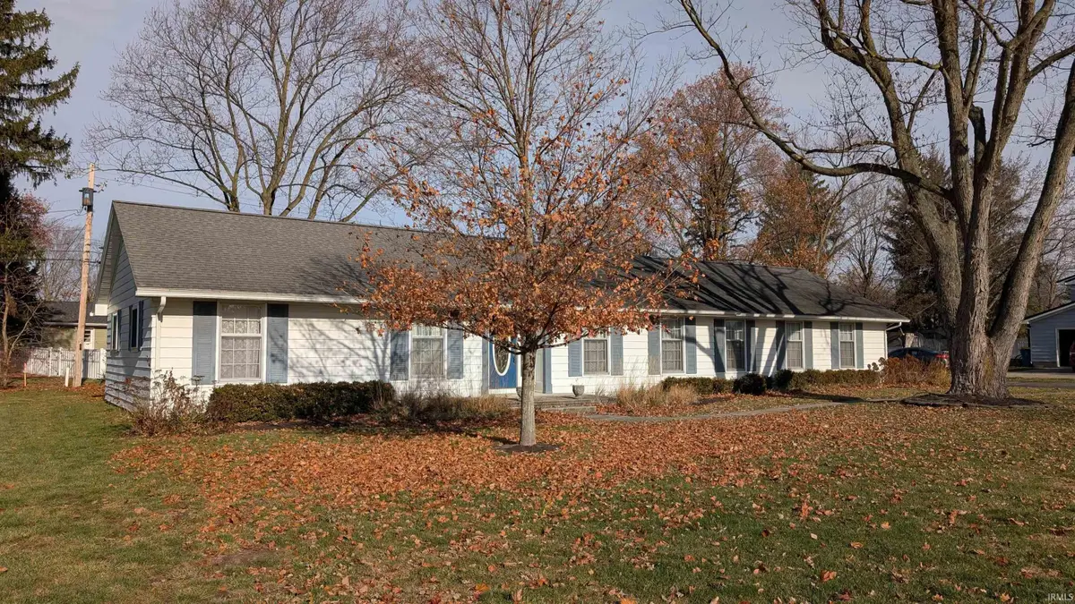 915 Summit Avenue, Bluffton, IN 46714 - Image #1