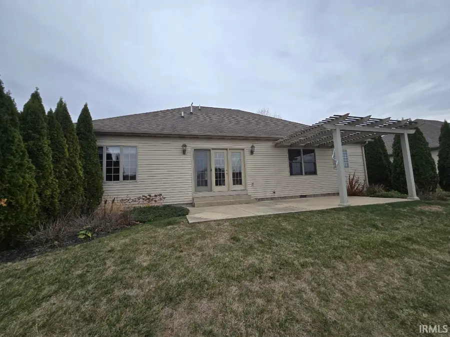 2218 Crystal Drive #11, Marion, IN 46952 - Image #2