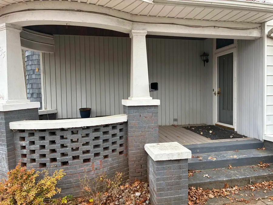 355 W Walnut Street, Elberfeld, IN 47613 - Image #3