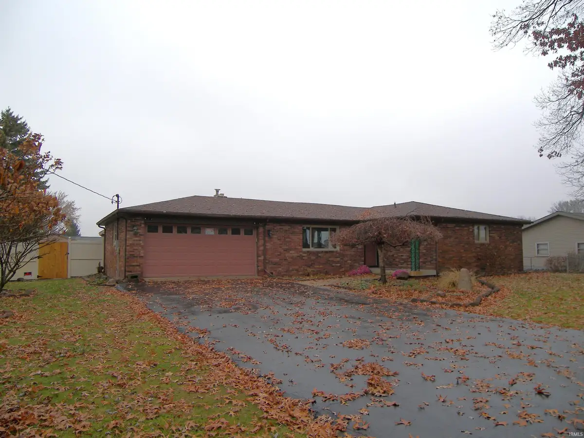 703 Ross Avenue, Warsaw, IN 46580 - Image #1