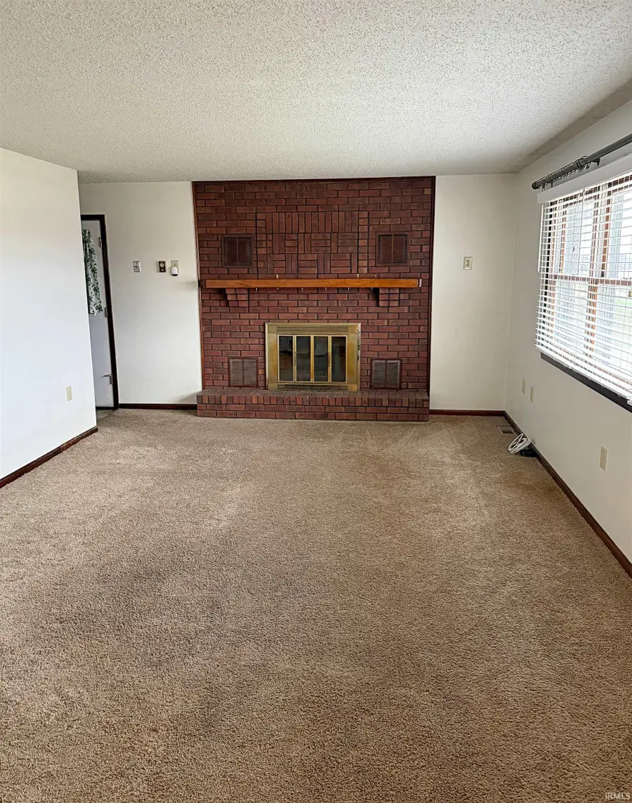 1504 E National Highway, Washington, IN 47501 - Image #2