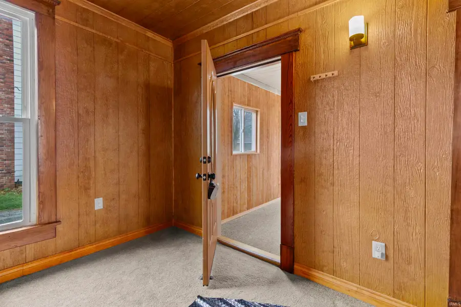 518 E Marshall Street, Marion, IN 46952 - Image #2