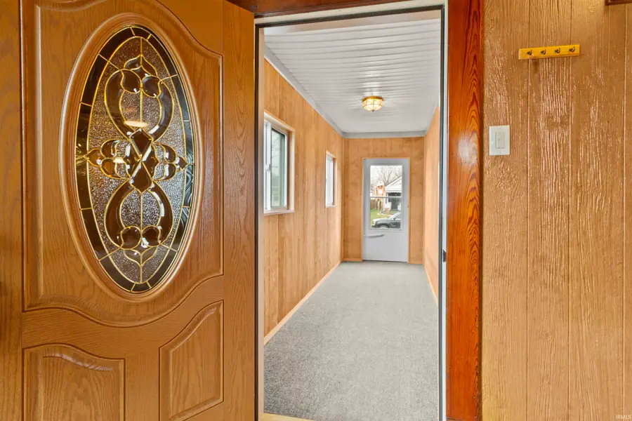 518 E Marshall Street, Marion, IN 46952 - Image #3