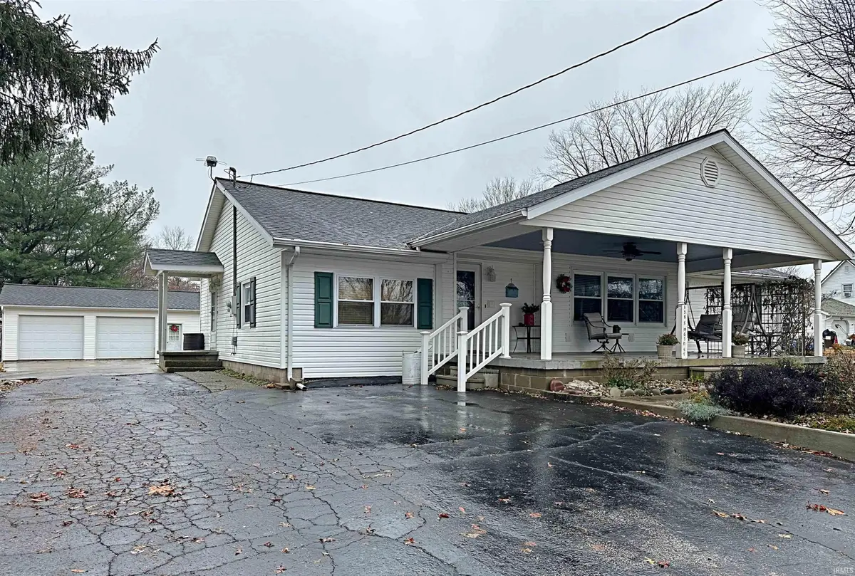 638 Main Street, Elnora, IN 47529 - Image #1