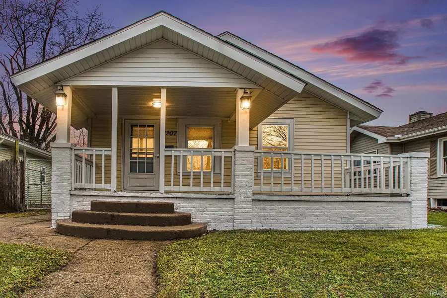 1207 N Olive Street, South Bend, IN 46628 - Image #2