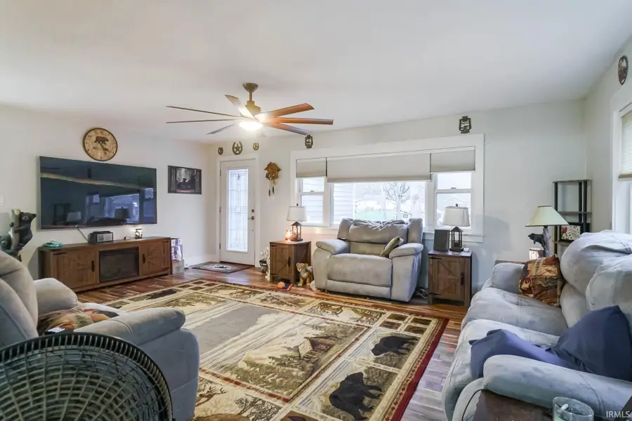 55384 Hollywood Boulevard, South Bend, IN 46628 - Image #2