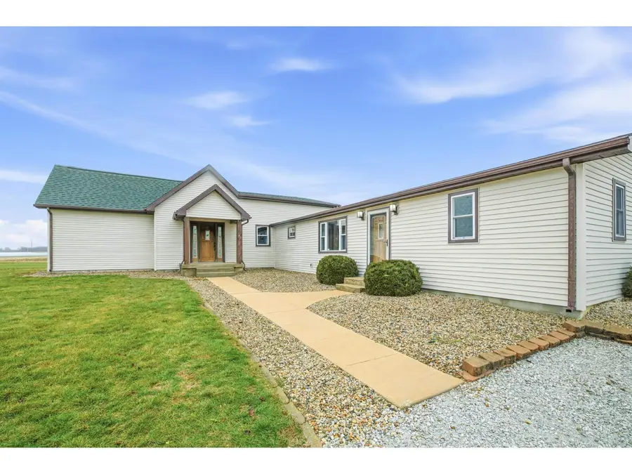 6231 E 600, Gas City, IN 46933 - Image #2