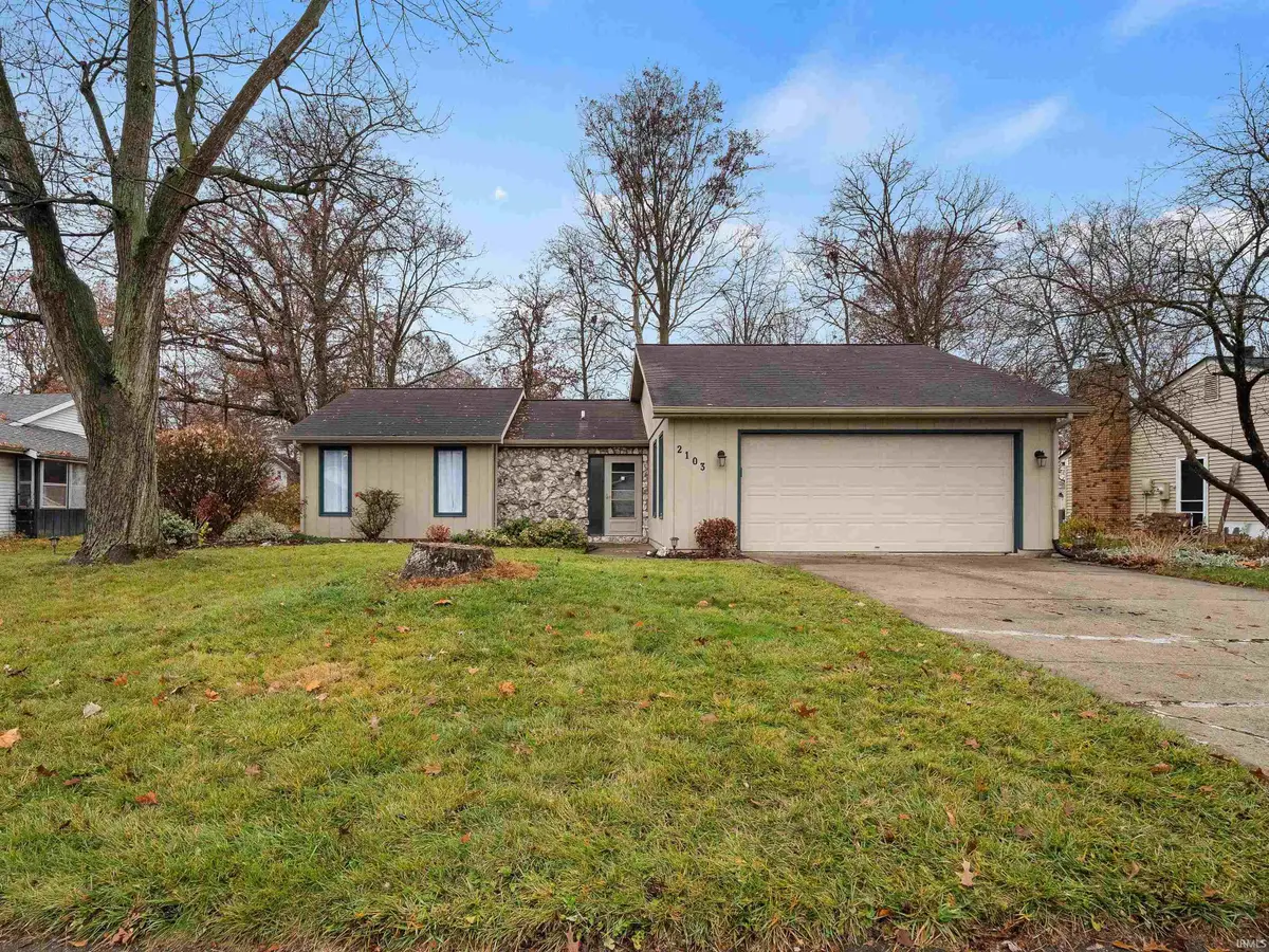2103 Skyhawk Drive, Fort Wayne, IN 46815 - Image #1