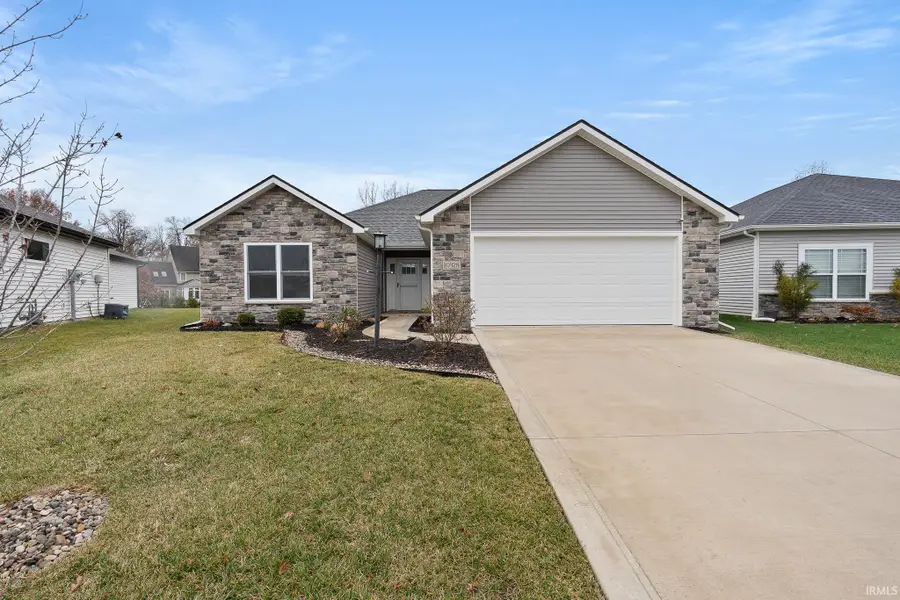 10328 Fieldlight Boulevard, Fort Wayne, IN 46835 - Image #3
