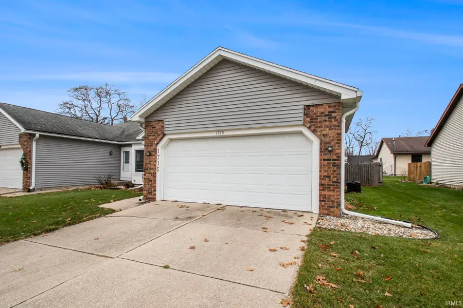 1715 Lowell Wood E, Mishawaka, IN 46545 - Image #2