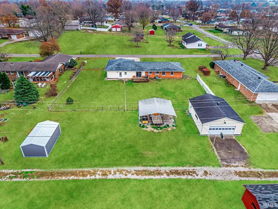 205 N Fourth Avenue, Princeton, IN 47670 - Image #2