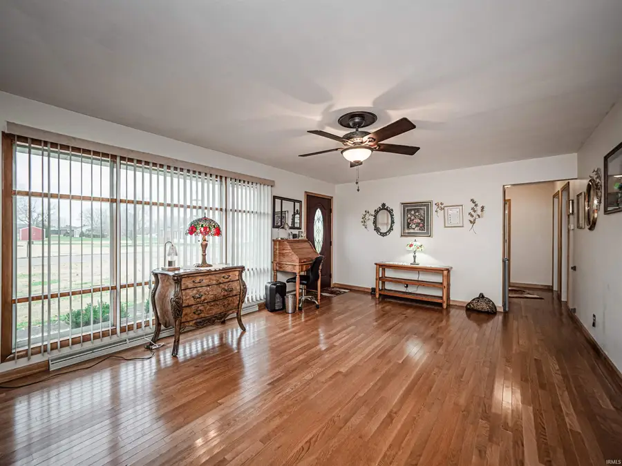 205 N Fourth Avenue, Princeton, IN 47670 - Image #3