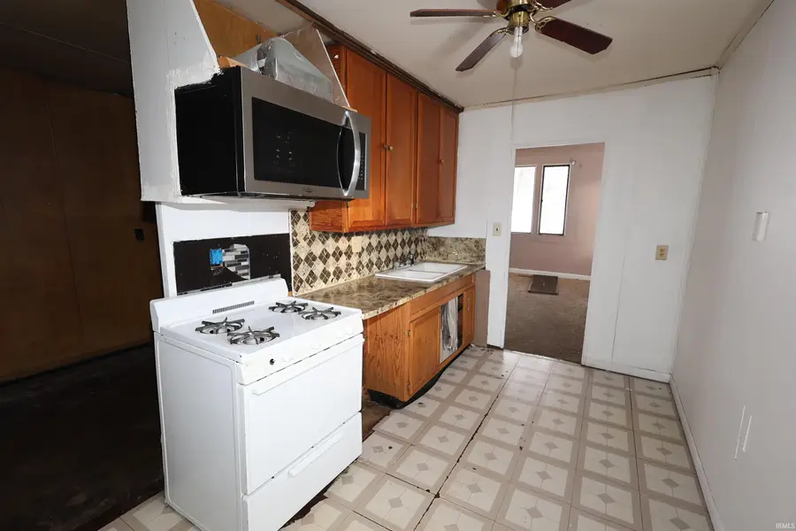 219 W Simonton Street, Elkhart, IN 46514 - Image #3