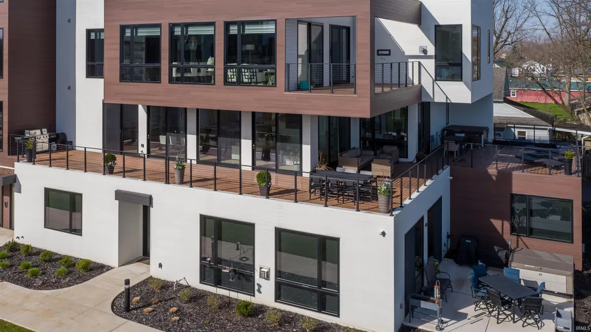 950 E Jackson Boulevard #202, Elkhart, IN 46514 - Image #1