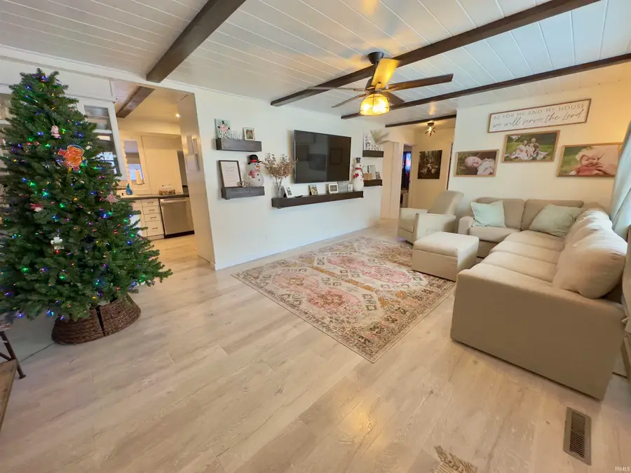 565 E 2nd Street, Peru, IN 46970 - Image #2