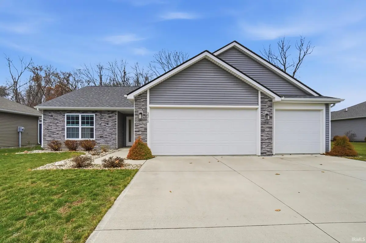 2215 Caeser Trail, Fort Wayne, IN 46818 - Image #1
