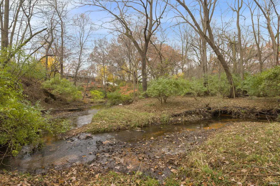 55617 Riverdale Drive, Elkhart, IN 46514 - Image #2