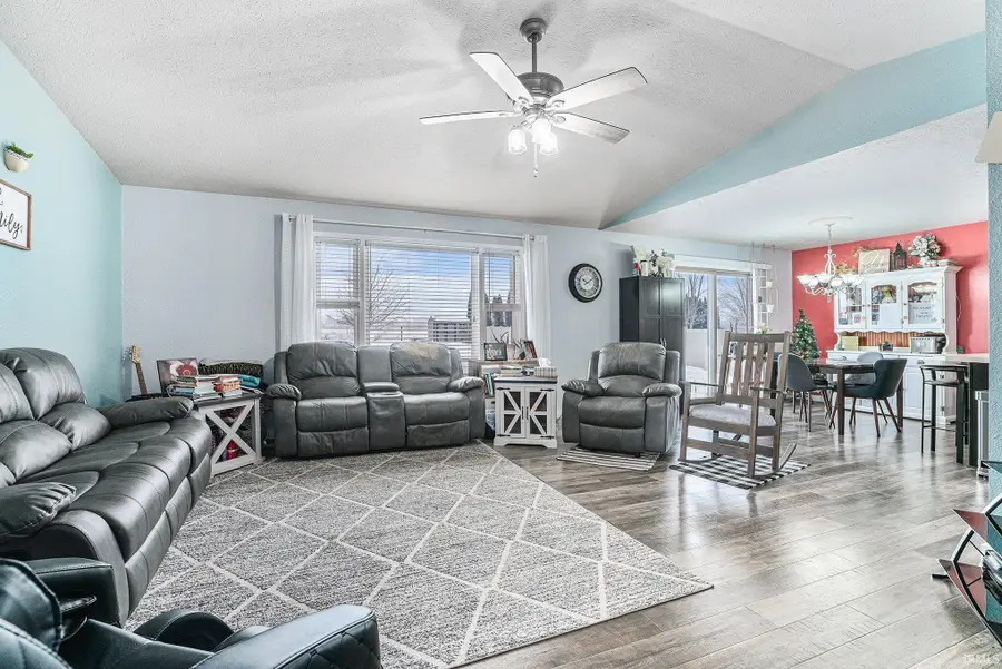 11905 Sandbrooke Drive, Millersburg, IN 46543 - Image #2