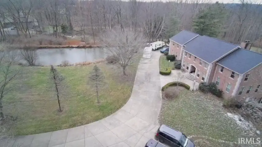 8318 S Ashley Avenue, Bloomington, IN 47401 - Image #2