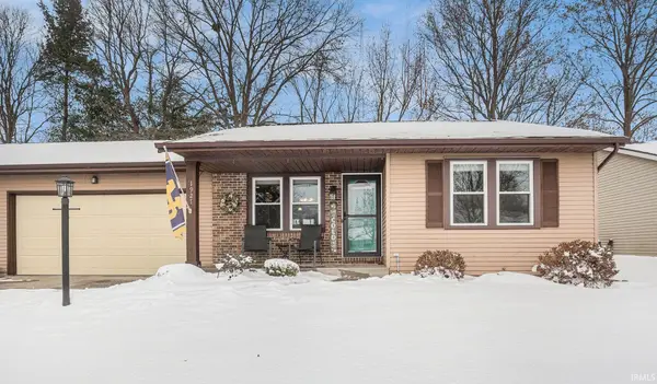 1927 E Farnsworth Drive, South Bend, IN 46614