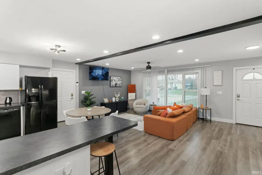 13 Meadow Lane, Goshen, IN 46526 - Image #3