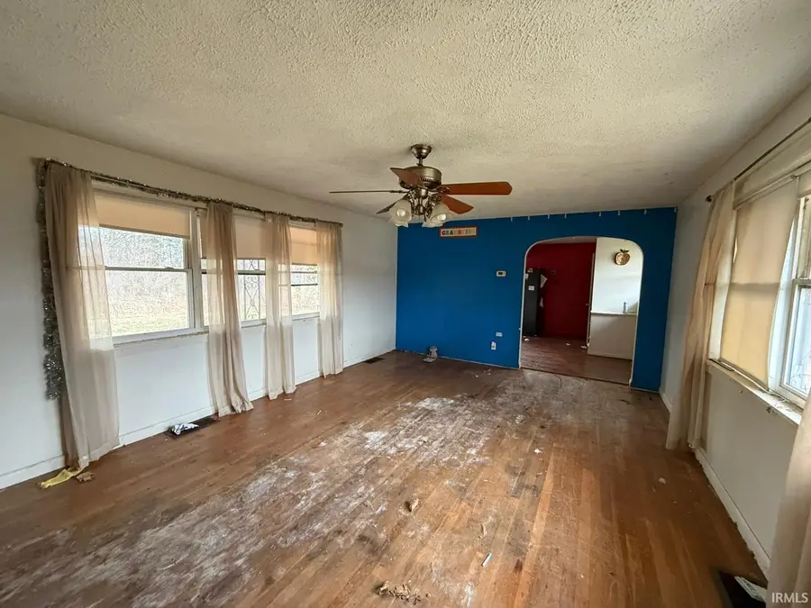 10187 Us Hwy 50 W, Bedford, IN 47421 - Image #3