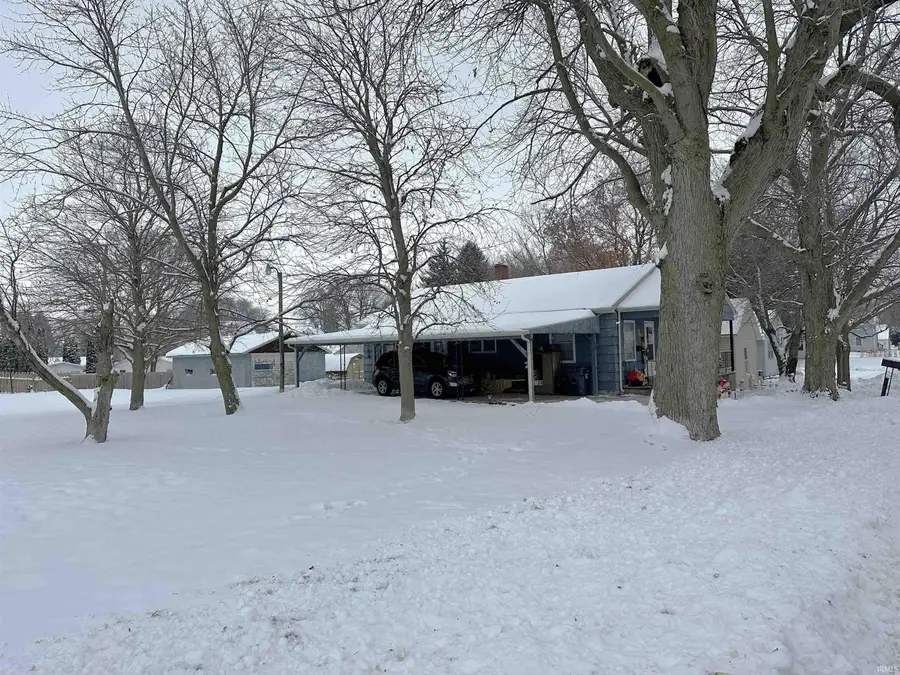 205 W 3rd Street, Fowler, IN 47944 - Image #2