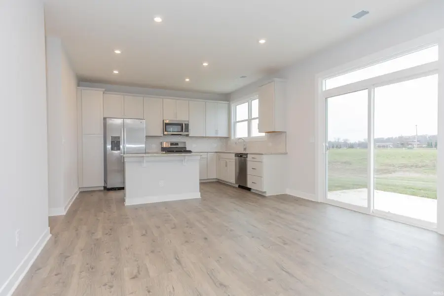 4699 Chelmsford Drive, Newburgh, IN 47630 - Image #3