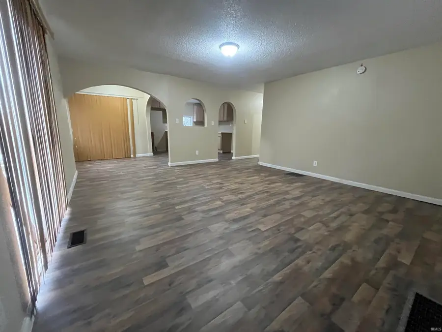 726 W Calvert Street, South Bend, IN 46613 - Image #3