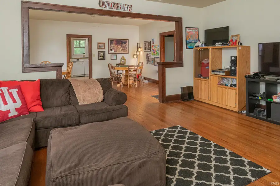 402 E 1st Street, Bloomington, IN 47401 - Image #3