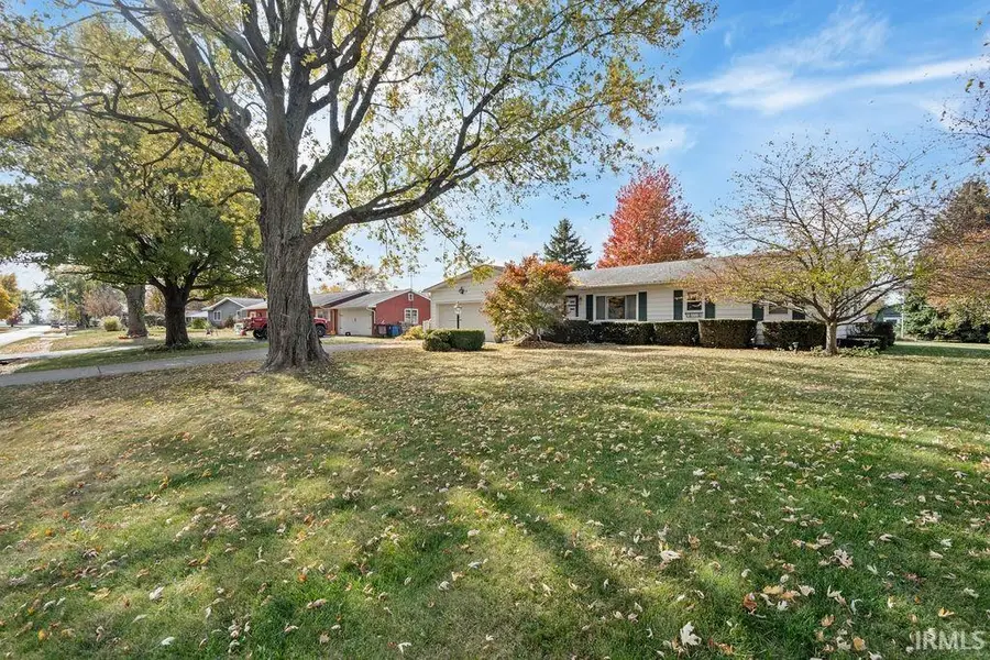611 Allen Drive, Sweetser, IN 46987 - Image #2