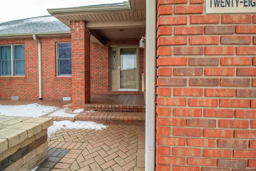 28 Stonebridge Drive, Winchester, IN 47394 - #2