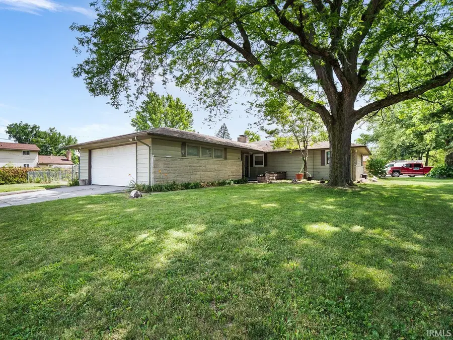 2903 Stardale Drive, Fort Wayne, IN 46816 - Image #2