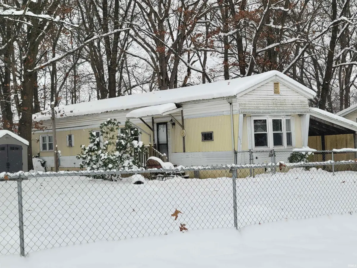 30318 Chevy Chase Drive, Elkhart, IN 46514 - Image #1