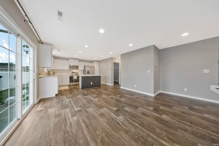 11435 Caracaras Court, Evansville, IN 47725 - Image #3