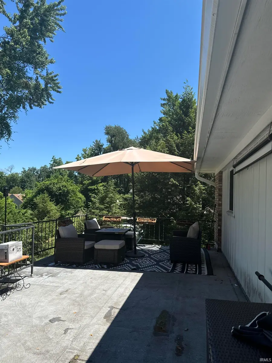 1007 N 10th Street, Vincennes, IN 47591 - Image #2