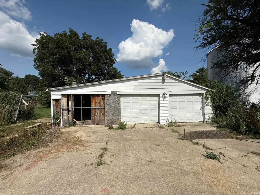 415 S Mill Street, Owensville, IN 47665 - Image #2