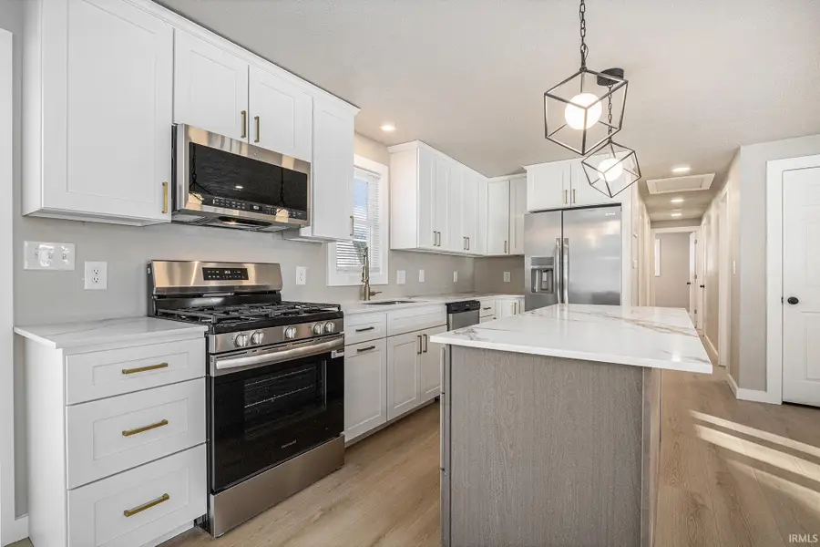 24760 Lancer Drive, South Bend, IN 46619 - Image #2