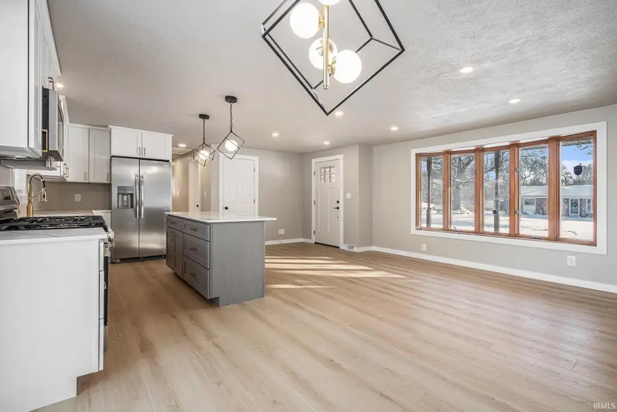 24760 Lancer Drive, South Bend, IN 46619 - Image #3